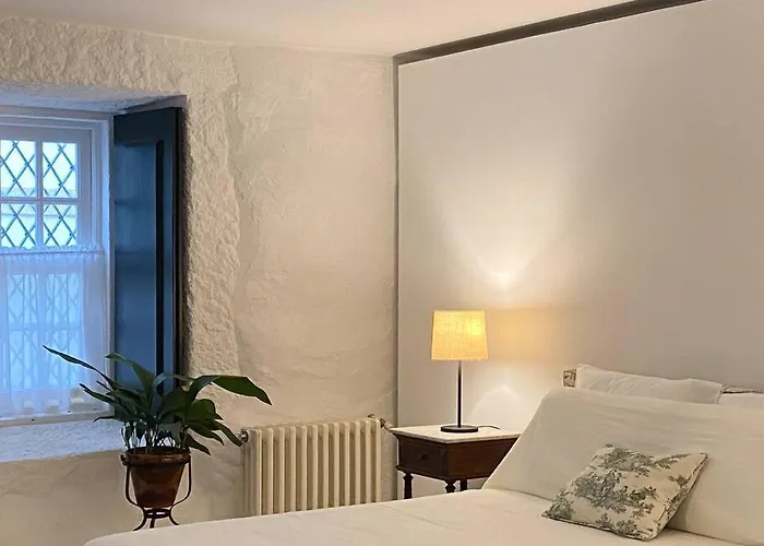 Esquina Do Visconde, トーレ・デ・モンコルヴォ